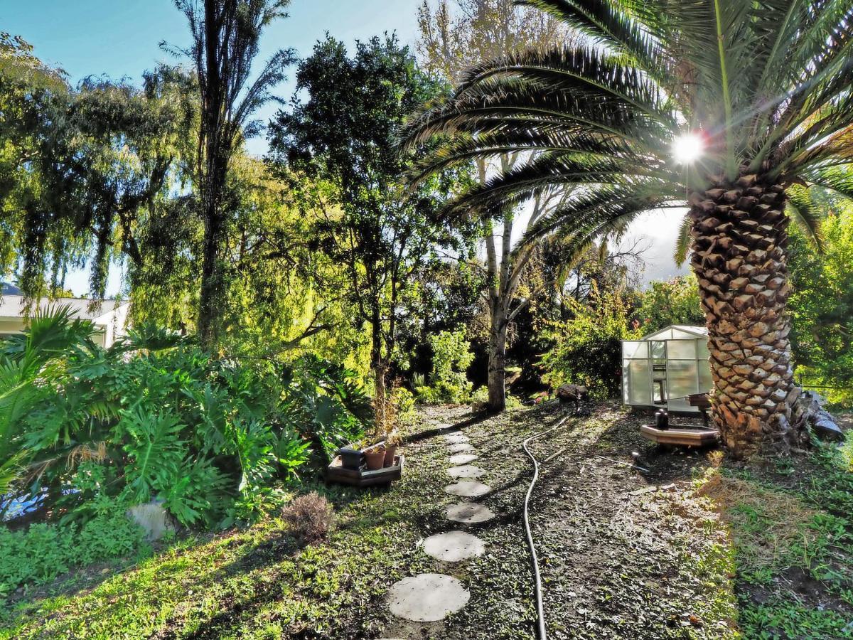 Waterland Lodge Hout Bay Exterior photo