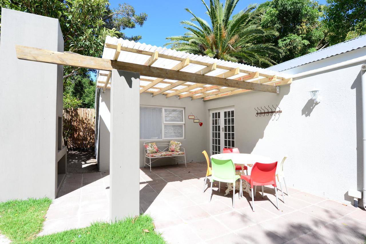 Waterland Lodge Hout Bay Exterior photo
