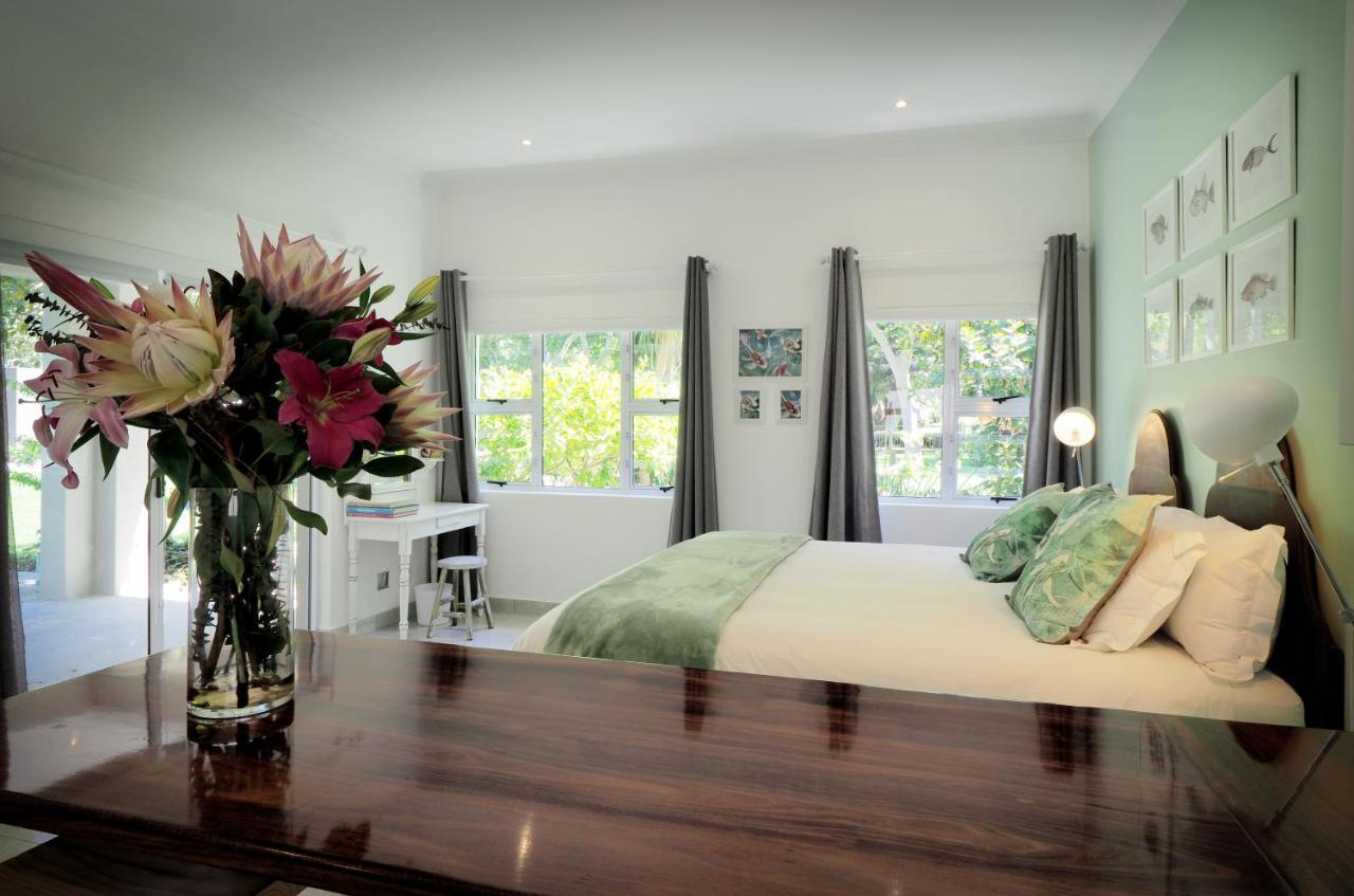Waterland Lodge Hout Bay Exterior photo